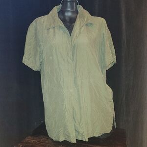100% SILK Casual Green Short Sleeve Shirt